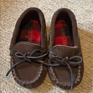 Minnetonka Moccasin Classic Moc for Toddlers Chocolate Size 8 Suede Slipper